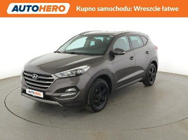 Hyundai Tucson III klima auto navi grzane fotele kamera i czujniki parkowania-1