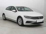 Volkswagen Passat B8 , Salon Polska, Automat, VAT 23%, Klimatronic, Tempomat,