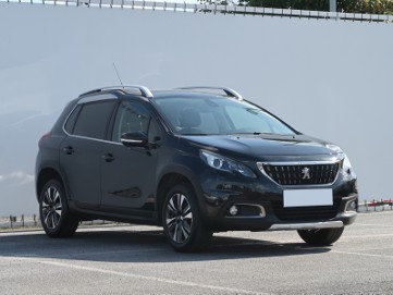 Peugeot 2008 , Skóra, Navi, Klimatronic, Tempomat, Parktronic