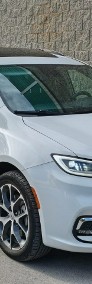 Chrysler Pacifica-3