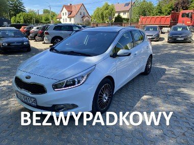 Kia Cee'd II CEED 1,6 BENZYNA Navi, Grzane Fotele i kierownica, bezwypadkowy-1