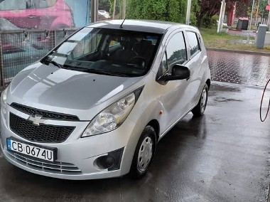 1.0 polski salon, brak korozji, sprawa klima,nowe opony-1