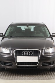 Audi A3 II (8P) , Xenon, Klimatronic, Tempomat, Parktronic,ALU-2