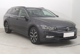 Volkswagen Passat B8 , Salon Polska, 1. Właściciel, VAT 23%, Navi, Klimatronic,
