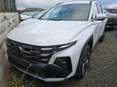 Hyundai Tucson III 1.6 T-GDi HEV Executive 2WD aut 1.6 T-GDi HEV Executive 2WD aut 239K-1