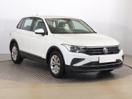 Volkswagen Tiguan , Salon Polska, Serwis ASO, VAT 23%, Klima, Tempomat,