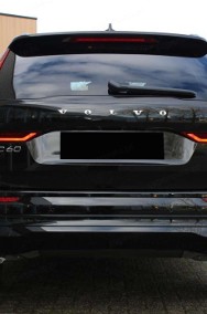 Volvo XC60 II T6 Plug-In Hybrid AWD Core 2.0 T6 Plug-In Hybrid AWD Core (398KM) Podgrzewane-2