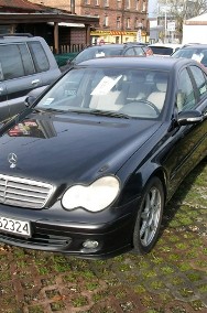 Mercedes-Benz Klasa C W203 zadbany/90 kw/2148 cm<sup>3</sup>-2