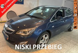 Opel Astra J Biksenony, podgrzewane fotele, czujniki przód i tył, z Niemiec