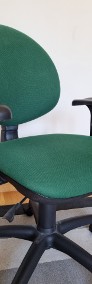 Krzesło biurowe z regulowanym oparciem i siedziskiem-3