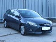 Ford Focus III , Klimatronic, Tempomat, Parktronic, Podgrzewane siedzienia,