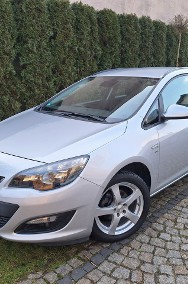 Opel Astra J Sport Tourer- 1.4 Turbo Energy-2