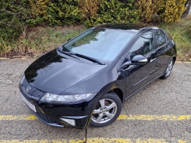 Honda Civic VIII-1