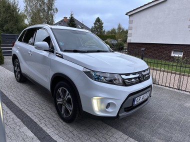 1.6 Benzyna Exclusiv LED Navi Kamera Alu Półskóra-1