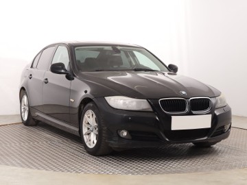 BMW SERIA 3 , Klimatronic, Tempomat, Parktronic, Podgrzewane siedzienia,