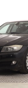 BMW SERIA 3 , Klimatronic, Tempomat, Parktronic, Podgrzewane siedzienia,-3