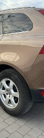 Volvo XC60 I-4