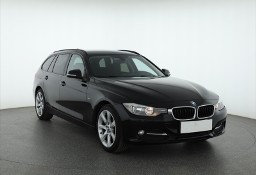 BMW SERIA 3 V (F30/F31/F34) BMW SERIA 3 , Navi, Klimatronic, Parktronic, Podgrzewane siedzienia