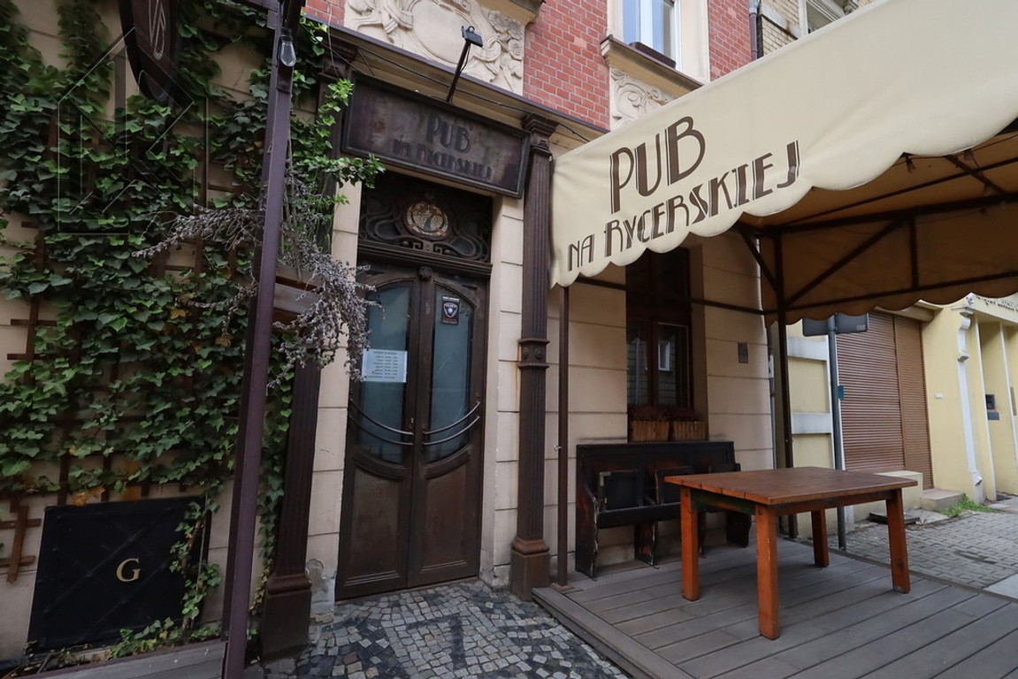 lokal gastronomiczny na sprzedaż