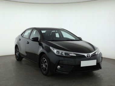 Toyota Corolla XI , Salon Polska, Klima, Parktronic-1