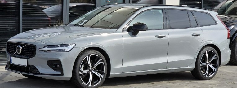 Volvo V60 II B4(B) Plus Dark *Gwarancja*FV23%*-1