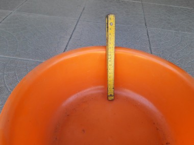 Mała plastikowa miednica, pomarańczowa, średnica ok. 35 cm,-2