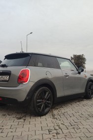 MINI JOHN COOPER WORKS-2