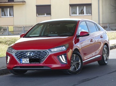 Hyundai Ioniq-1