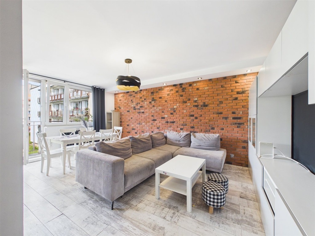 3 pokoje 62,7 m² 1 piętro Łęknice