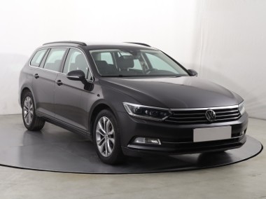 Volkswagen Passat B8 , Salon Polska, Serwis ASO, Navi, Klimatronic, Tempomat,-1