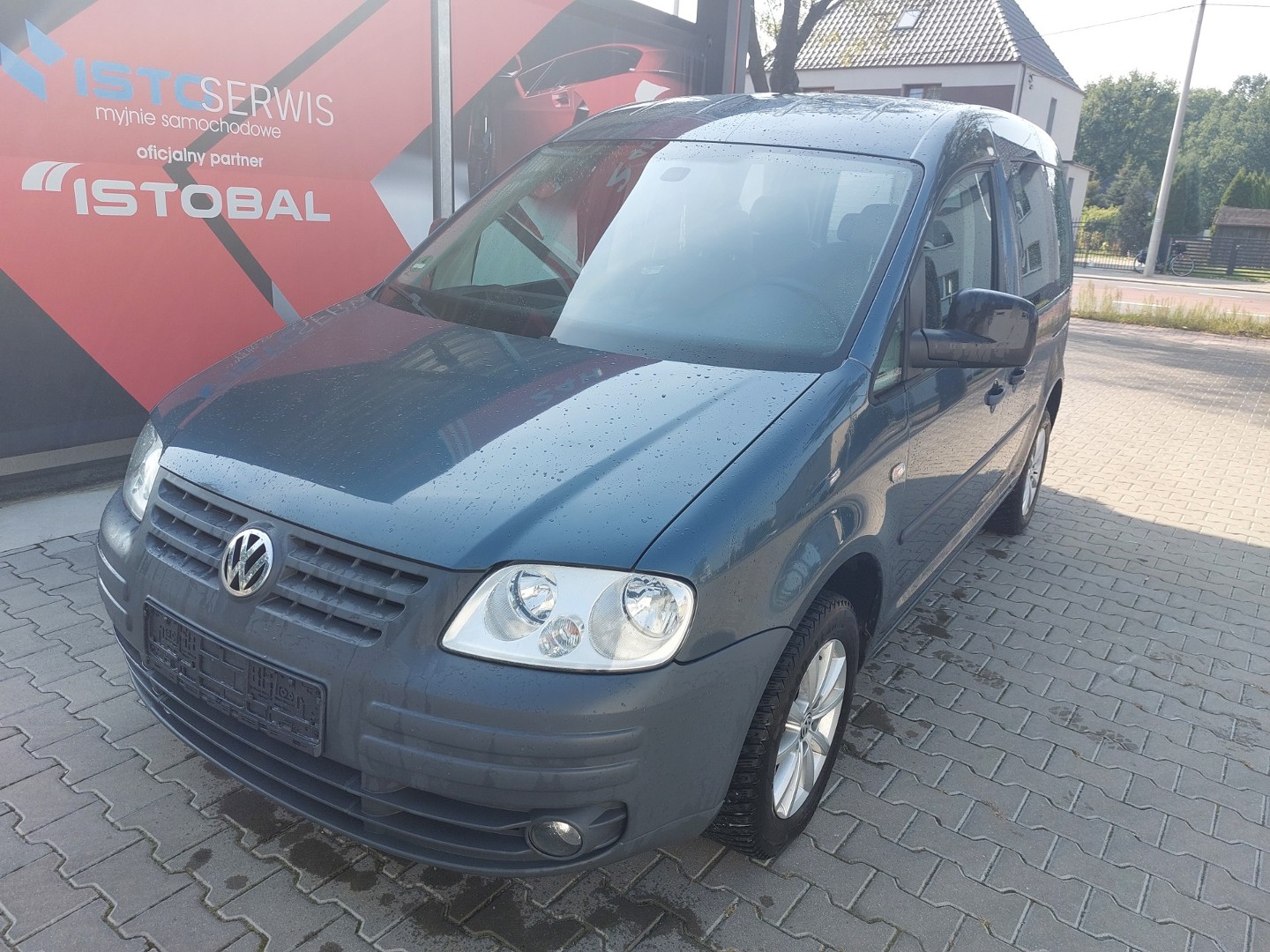 Volkswagen Caddy III 1,6 benzyna 102 KM 5 osobowy Klimatronic