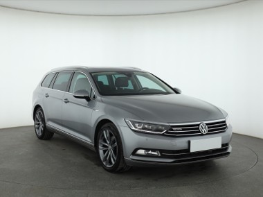 Volkswagen Passat B8 , Serwis ASO, 190 KM, Automat, VAT 23%, Skóra, Navi,-1