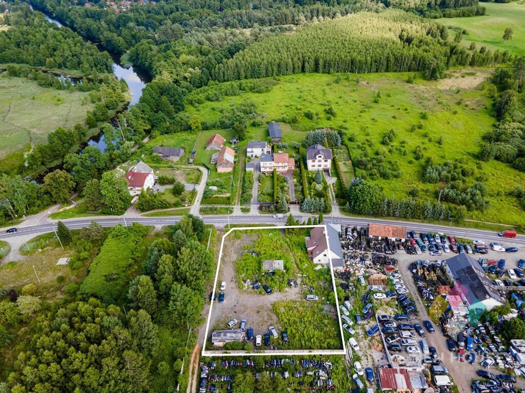 działka lub grunt na sprzedaż