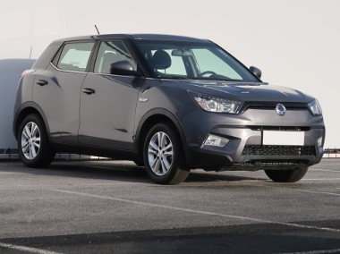 Ssangyong Tivoli I , Serwis ASO, Klima, Tempomat, Parktronic,-1