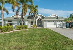 Dom Cape Coral