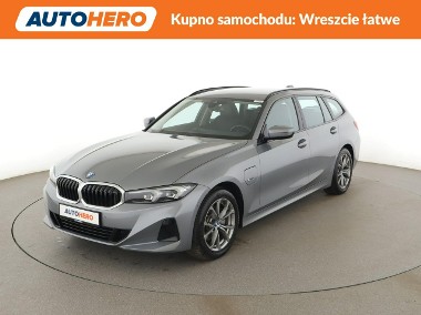 BMW SERIA 3 phev, full led, virtual, navi, grzane fotele, polift, niski przebieg-1