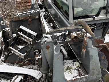 Claas Scorpion 9040 Kramer 400 Rama Poszycie Most Tylny Siłownik Zwolnica Zwrotnica CZĘŚCI-1