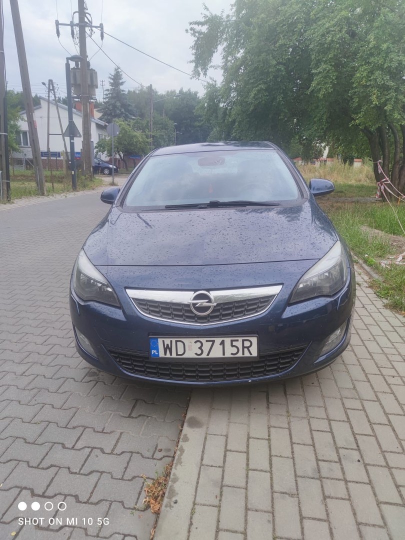 Opel Astra J - Gratka.pl - Oferta archiwalna