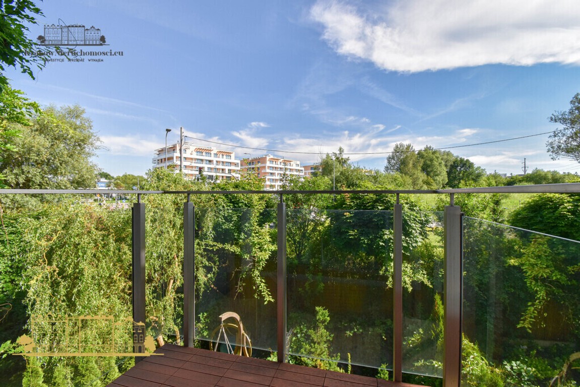 Studio|Balkon|Ruczaj|Bunscha Park|Shell|Nokia|UJ - Więcej
