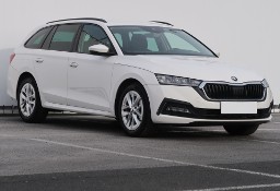 Skoda Octavia IV , Salon Polska, Serwis ASO, Klimatronic, Tempomat, Parktronic