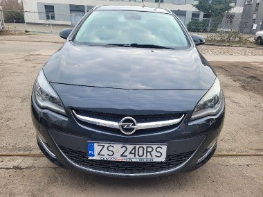 Opel Astra J-1