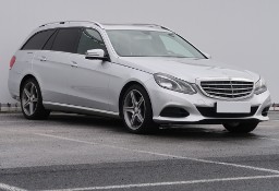 Mercedes-Benz Klasa E W212 , 204 KM, Automat, Klimatronic, Tempomat, Parktronic