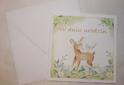 Kartka na urodziny dla dzieci zielona sarenka i kwiaty jelonek +personalizacja