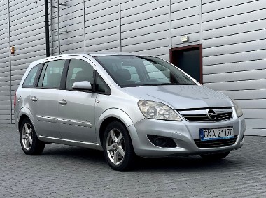 Opel Zafira B-1