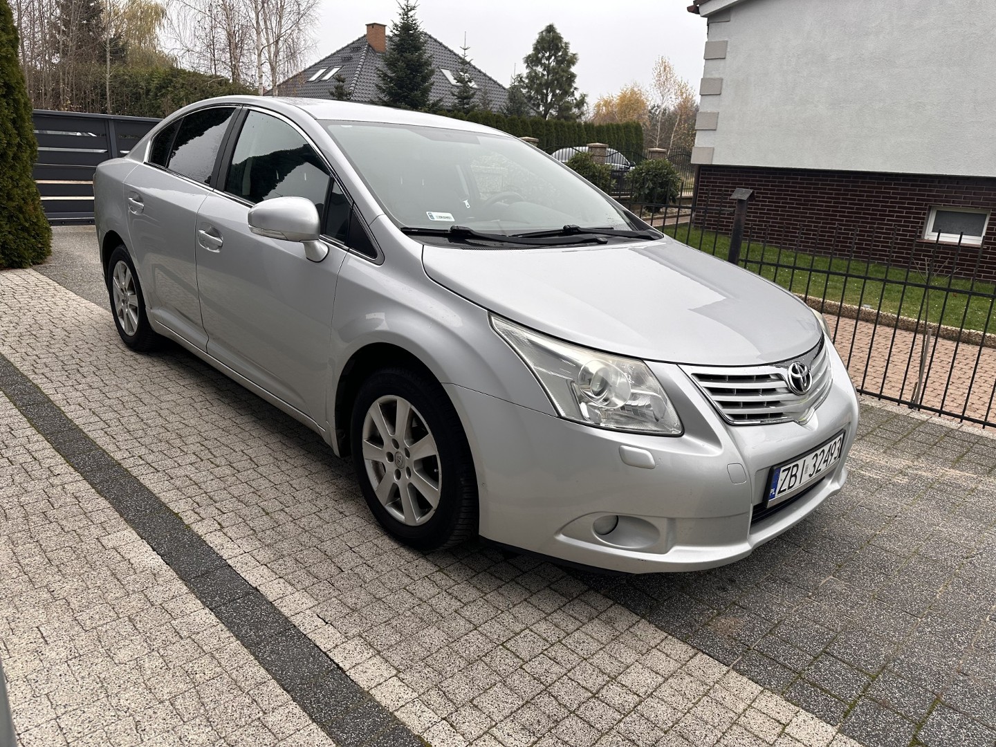 Toyota Avensis III 1.6 Benzyna 132KM Klima Alu Gwarancja Przebiegu!!