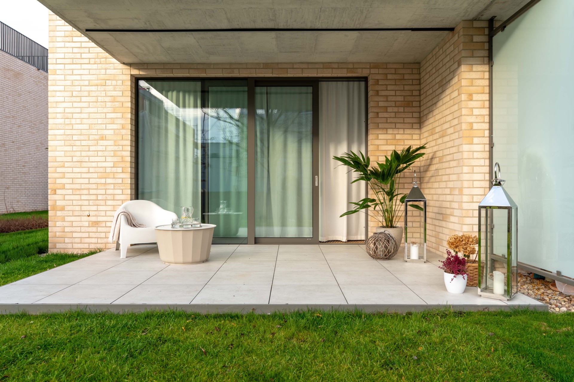Gotowy apartament 100 m² z prywatnym ogrodem 100 m² | Zawady, Wilanów | 2 garaże | Bez PCC