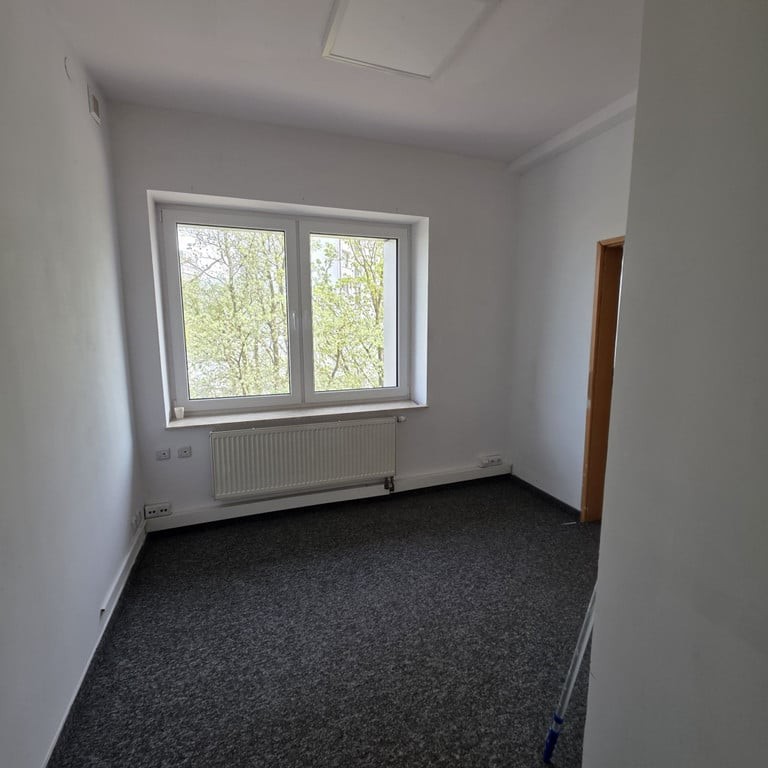 Lokal biurowy przejściowy 40 m² w centrum - Widok 4