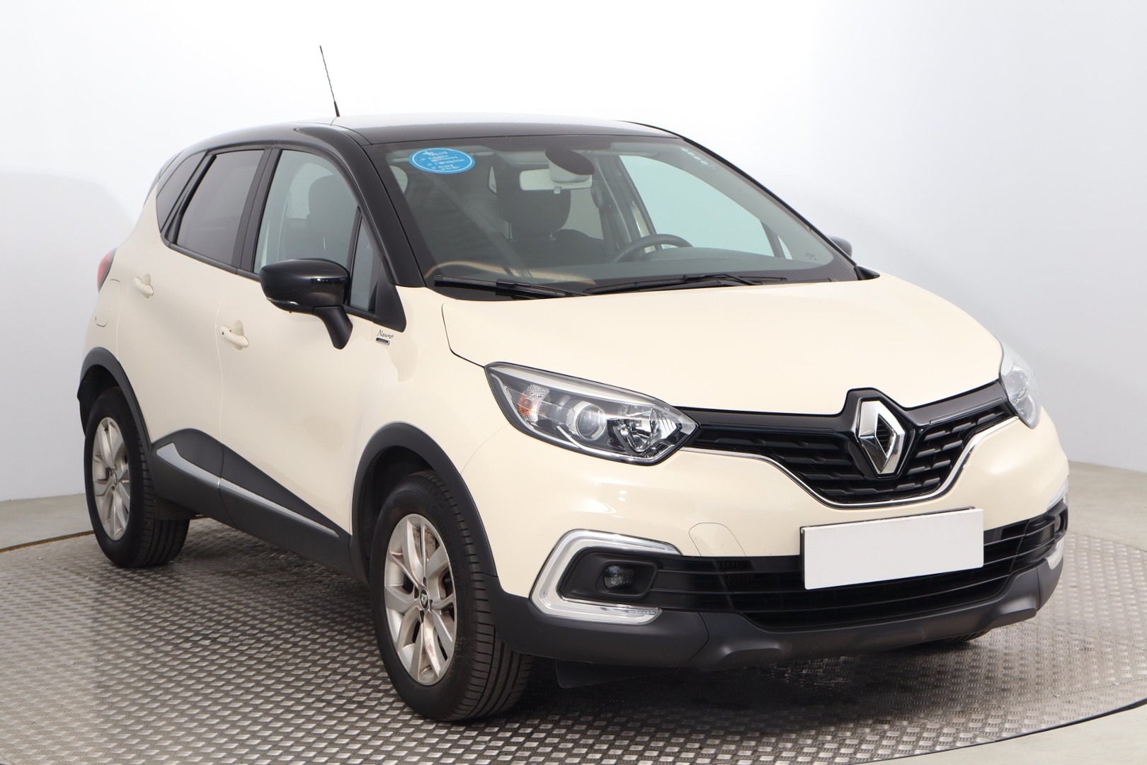 Renault Captur , Salon Polska, 1. Właściciel, Serwis ASO, Navi, Klimatronic,