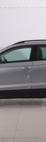 Skoda Karoq , Salon Polska, 1. Właściciel, Serwis ASO, Klimatronic,-4
