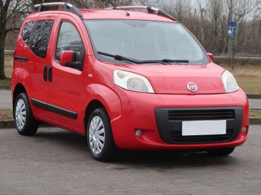 Fiat Qubo , Klima, Parktronic, Podgrzewane siedzienia-1